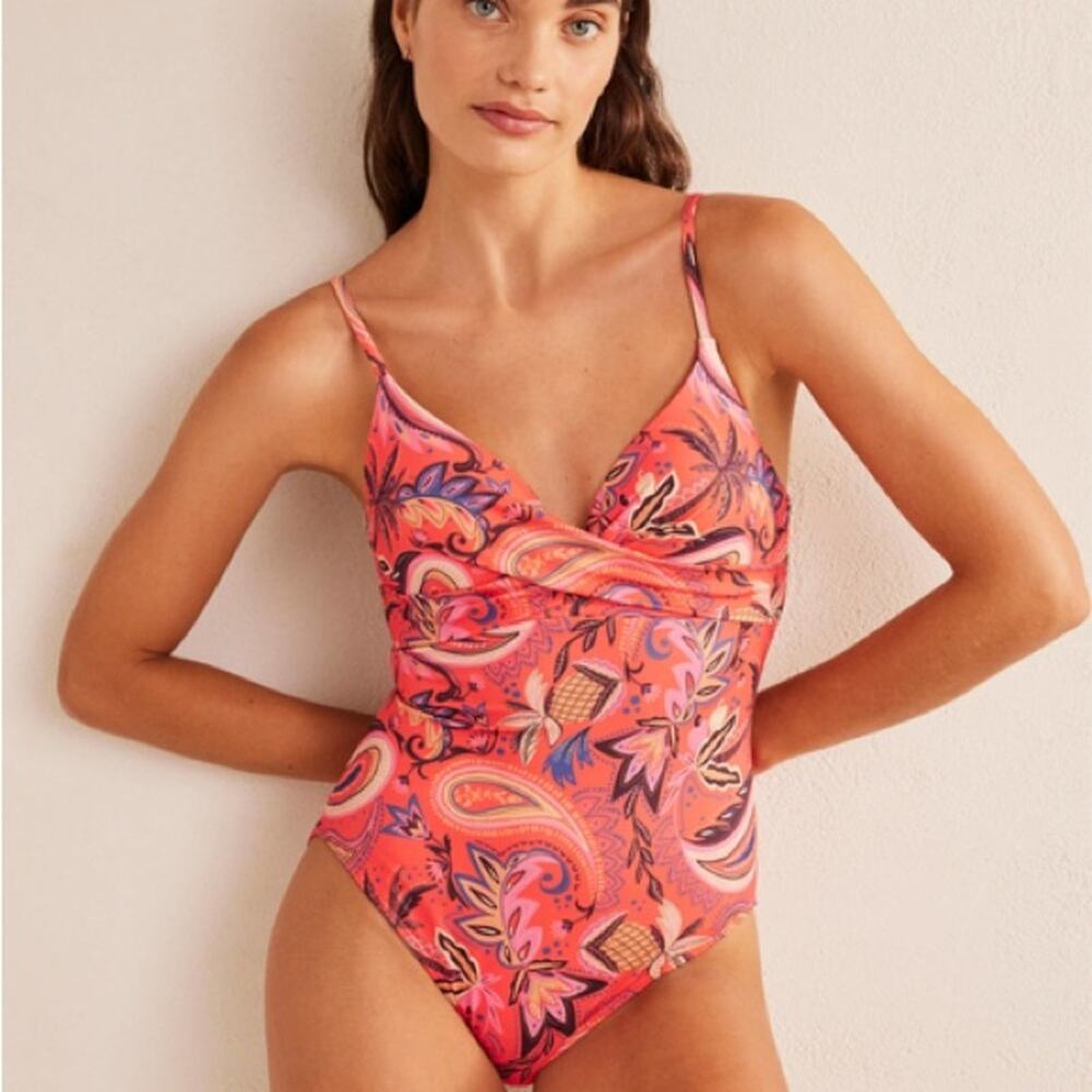 Boden Capri Cup-size Swimsuit Paisley NEW 34A